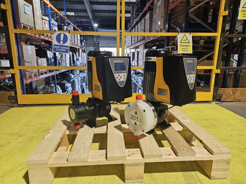 Metering dosing pumps for SNCR